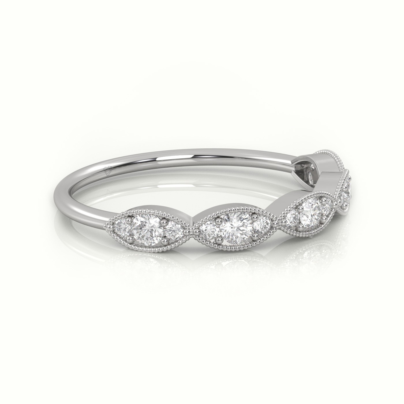 18k white gold  round cut diamond infinity design milgrain setting ring Photos & images