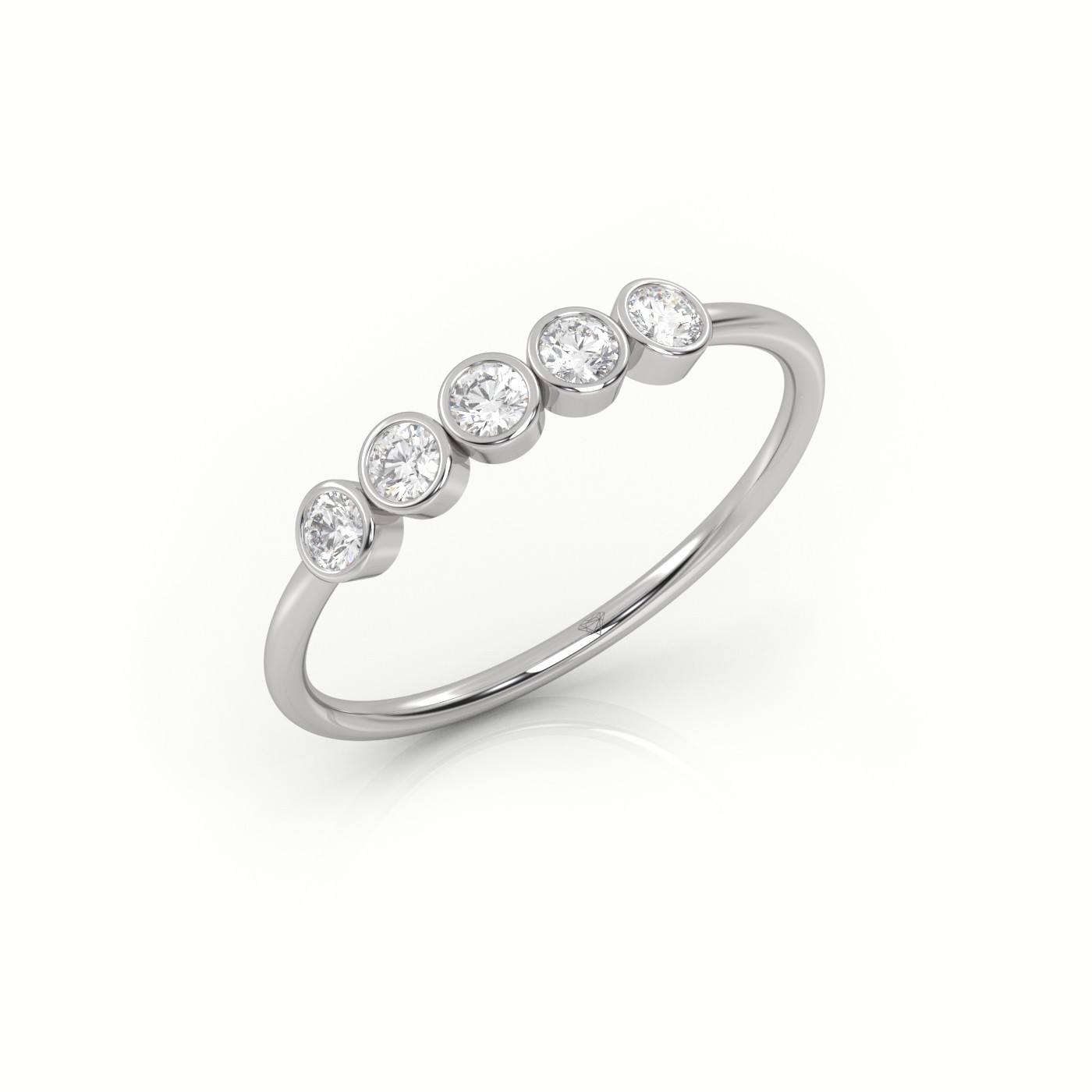 18k white gold  round cut diamond bezel setting designer ring Photos & images
