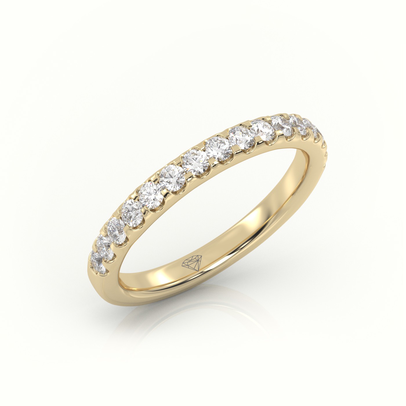 18k yellow gold  round cut diamonds scallop setting eternity wedding band Photos & images