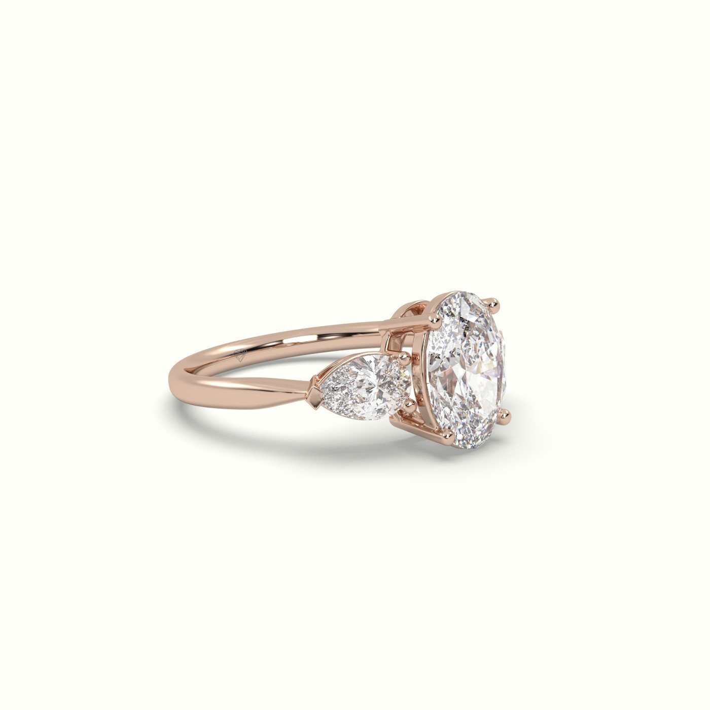 flash sale-18k rose gold  oval diamond 4 round prongs trilogy ring pear shape side stone Photos & images