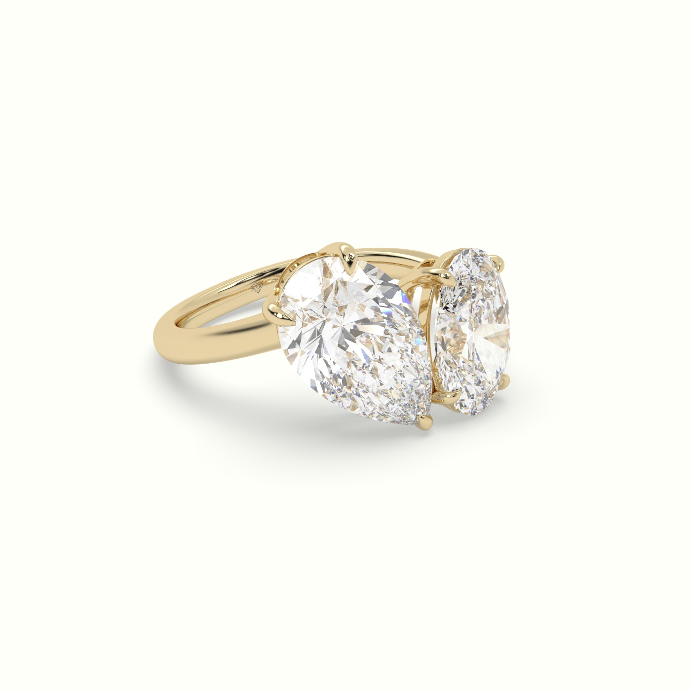 18k yellow gold oval & pear toi moi ring Photos & images