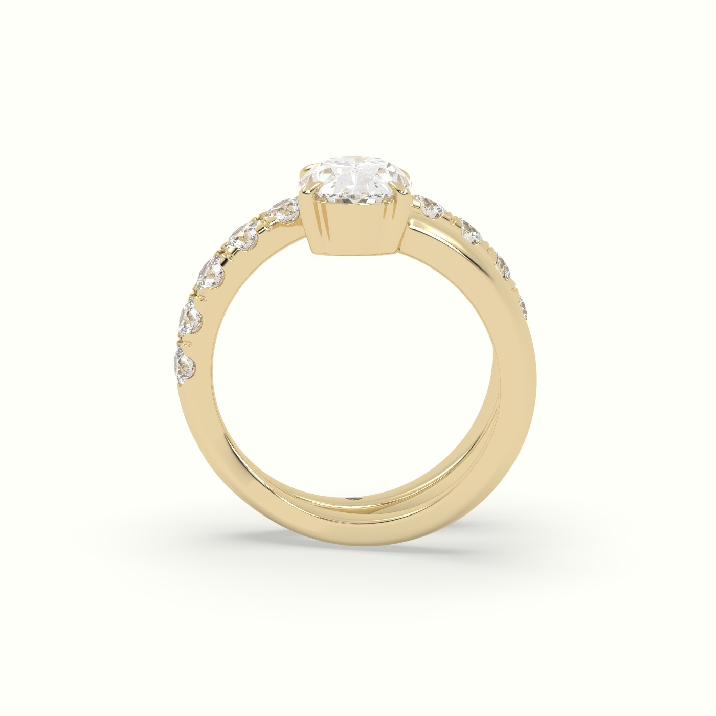 18k yellow gold oval diamond solitaire pavé ring Photos & images