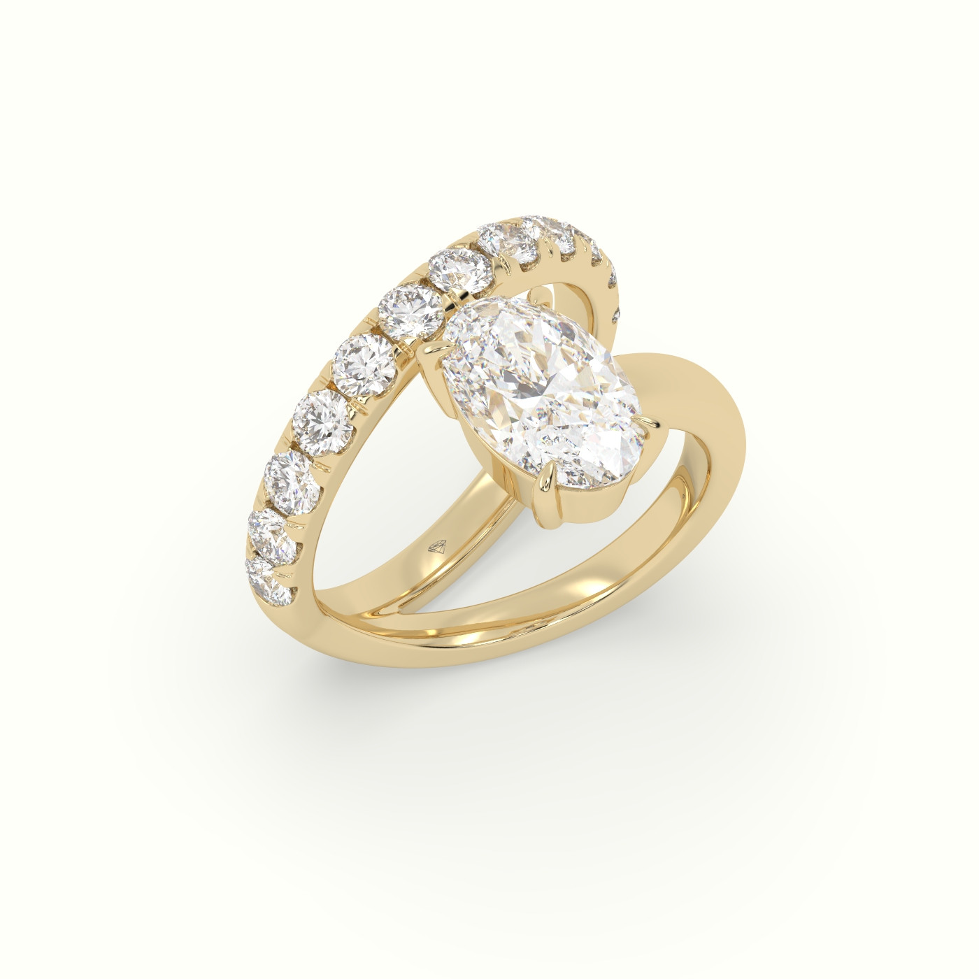 10k yellow gold oval diamond solitaire pavé ring Photos & images