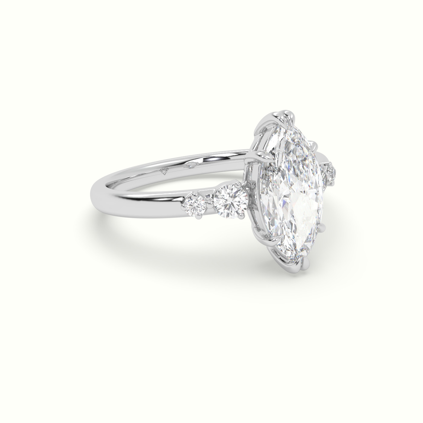 18k white gold marquise diamond solitaire side stone ring Photos & images